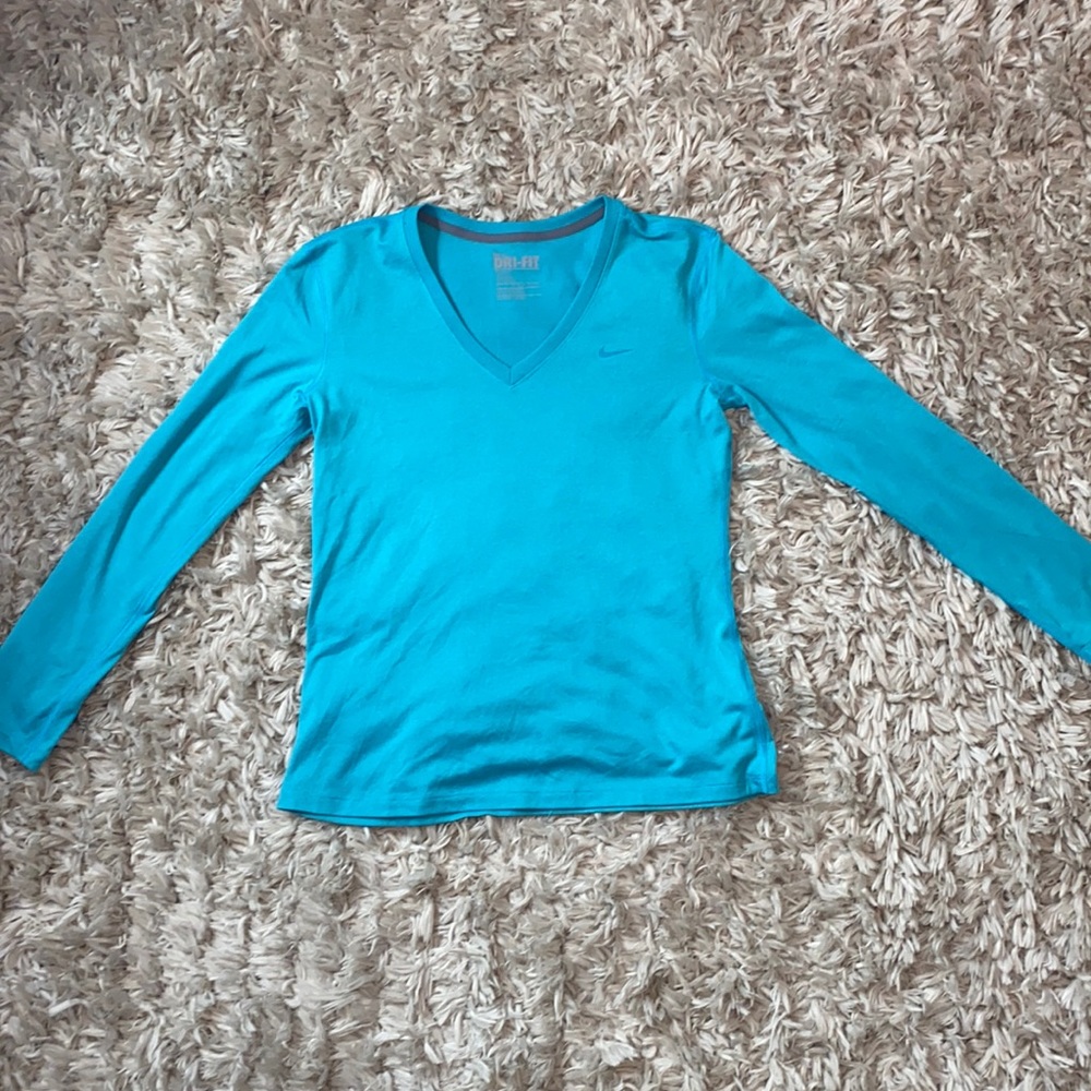 Nike Dri Fit long sleeve shirt